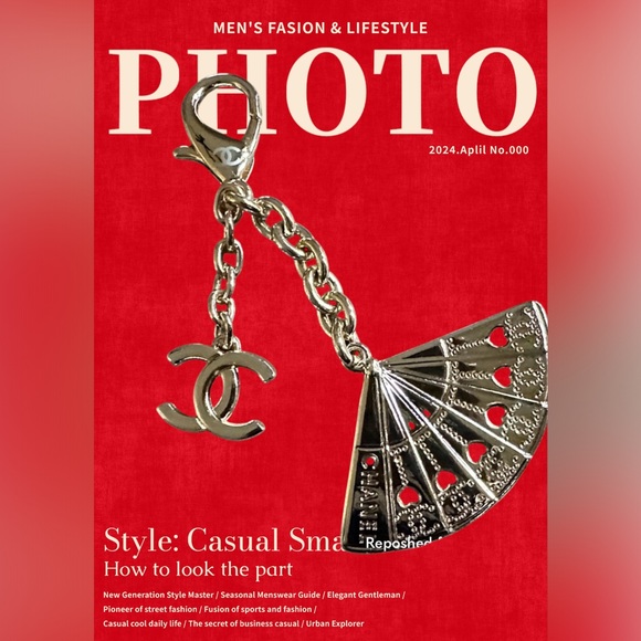 The Unbranded Brand Accessories - Chanel Gold Key & Card Holder